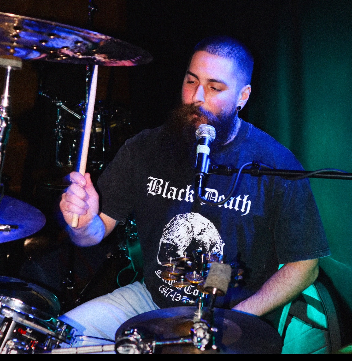 When Without drummer playing during a show